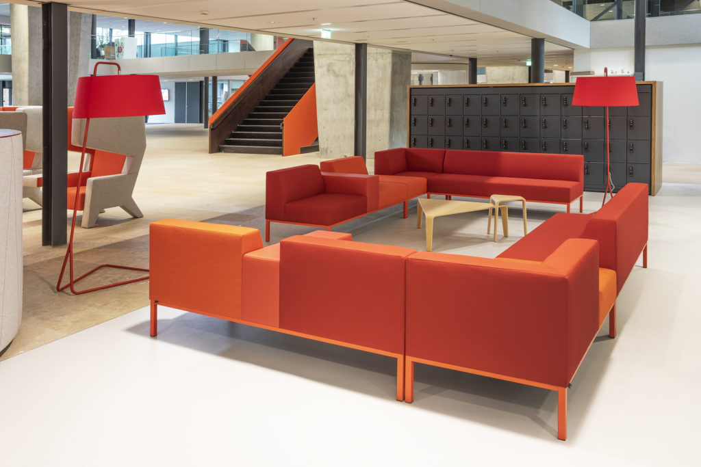 Casala Bricks Configurations Elements Meeting University of Technology Eindhoven mobilier contract