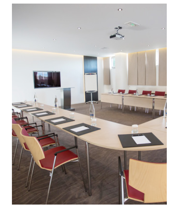 casala lynx I chair case study hotel miramar