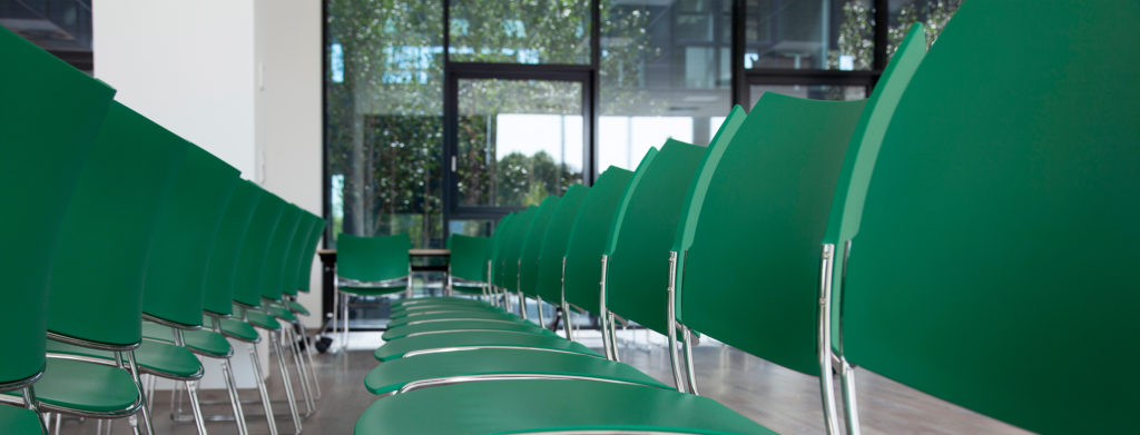 casala curvy circular chairs der grüne punkt cologne contract furniture