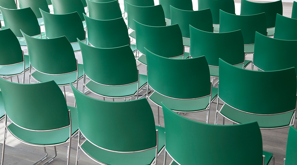 casala curvy circular stoelen der grüne punkt keulen projectmeubilair