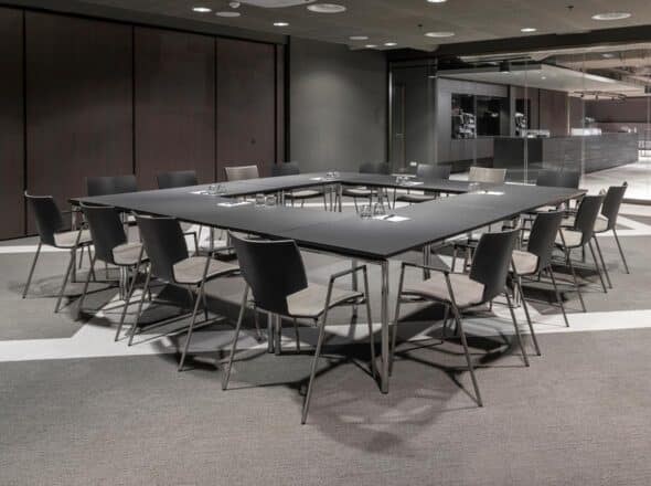 Casala - The Hague conference centre - lynx I - chair - lacrosse - table - conference chair - conference table - conference furniture - conference - congress - meeting - seminar - presentation